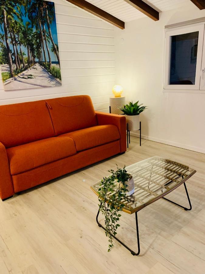 Somptueux Duplex Sur La Route Des Plages Sainte-Anne Ngoại thất bức ảnh
